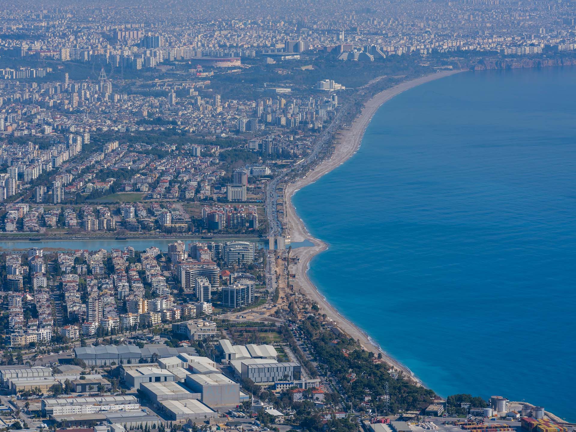 Sustainable use of oceans and marginal seas